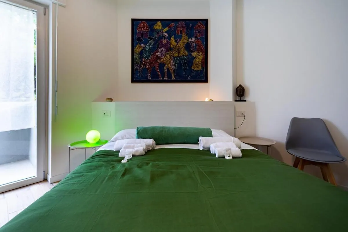 Modern Grey Flat In Verona contacts
