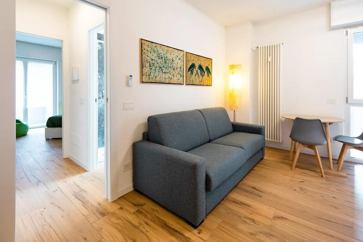 Apartment Modern Grey Flat In Verona