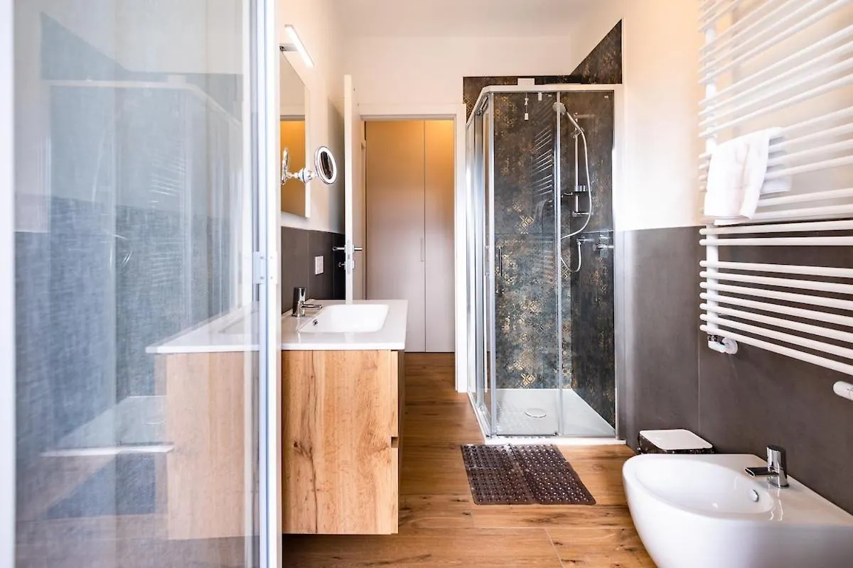 Modern Grey Flat In Verona