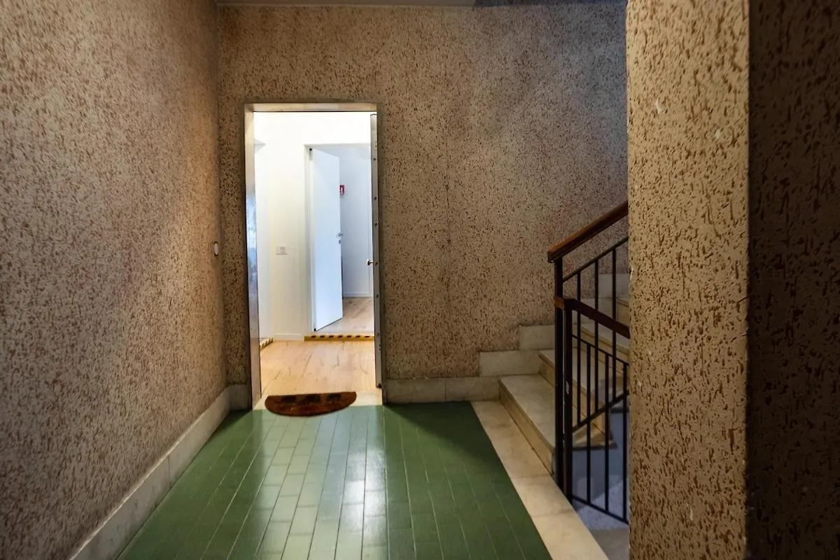 Apartamento Modern Grey Flat In Verona